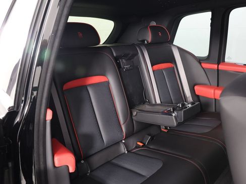 New 2026 Rolls-Royce Cullinan AWD/4WD image 35