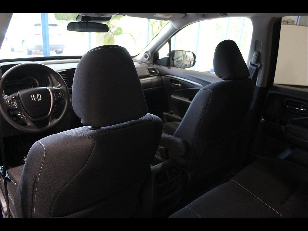 Certified 2023 Honda Ridgeline Sport image 16