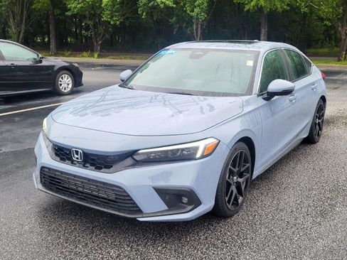 Certified 2024 Honda Civic Sport Touring image 6