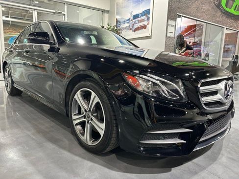 Used 2018 Mercedes-Benz E 300 4MATIC image 18