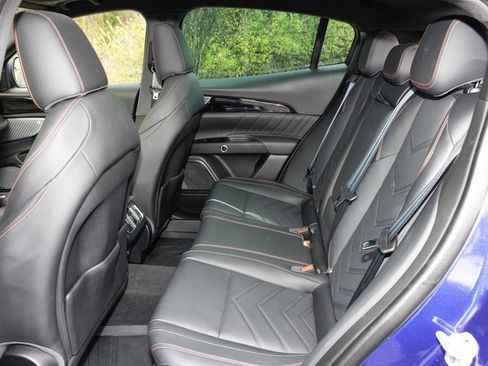 Used 2023 Maserati Grecale Modena image 46