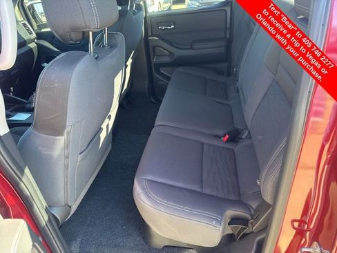 Used 2022 Nissan Frontier SV image 10