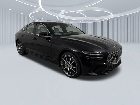 New 2025 Genesis G70 2.5T image 1