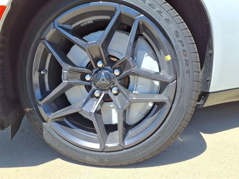 New 2026 Dodge Charger R/T AWD/4WD image 32