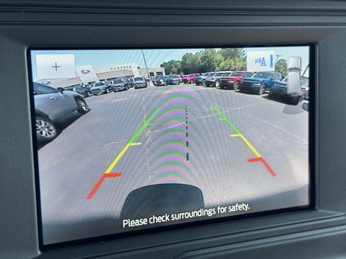 Used 2023 Ford Bronco Outer Banks image 9