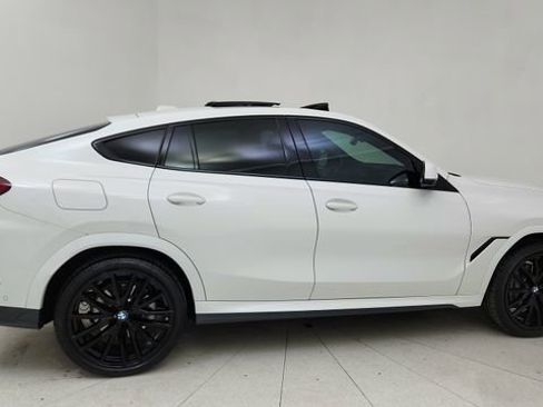 Used 2026 BMW X6 xDrive40i image 6