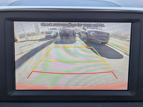 Used 2019 Hyundai Santa Fe SE image 18