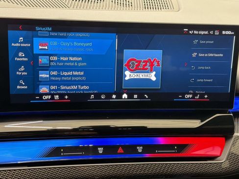 Certified 2025 BMW M5 Touring AWD/4WD image 20