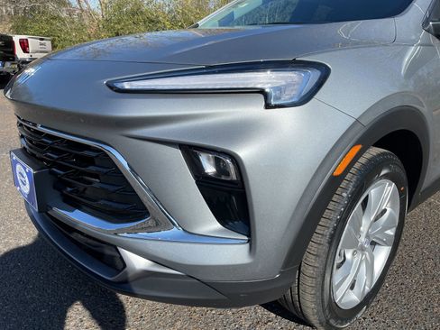 New 2026 Buick Encore GX Preferred w/ Comfort Package image 9