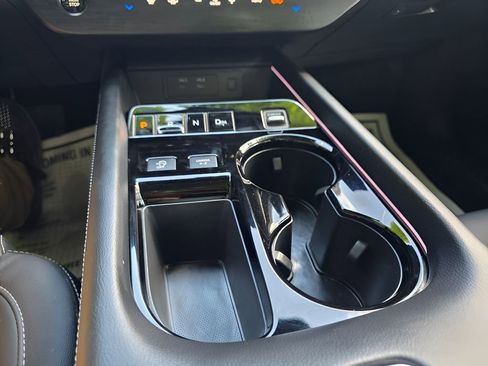 Used 2025 Nissan Murano SL AWD/4WD image 28