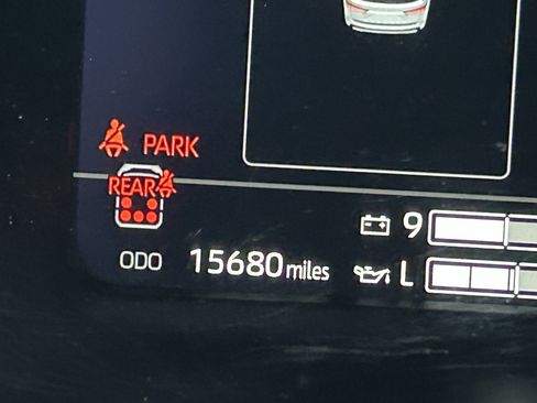 Certified 2024 Toyota Sequoia Capstone image 25