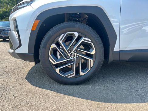 New 2026 Hyundai Tucson Limited AWD/4WD image 10