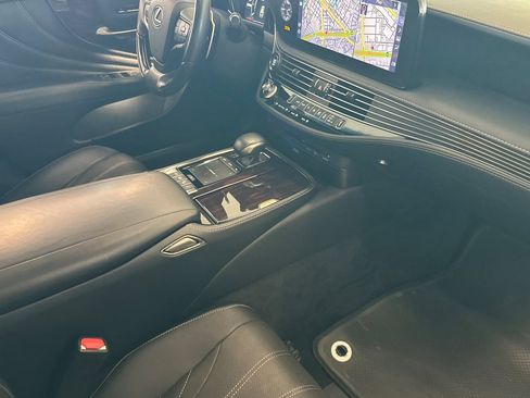 Used 2021 Lexus LS 500 w/ Interior Upgrade Package RWD image 12