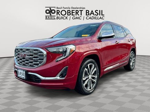 Used 2020 GMC Terrain Denali AWD/4WD image 1