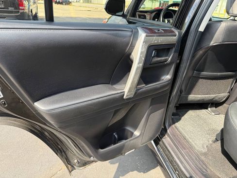 Used 2012 Toyota 4Runner Limited AWD/4WD image 52
