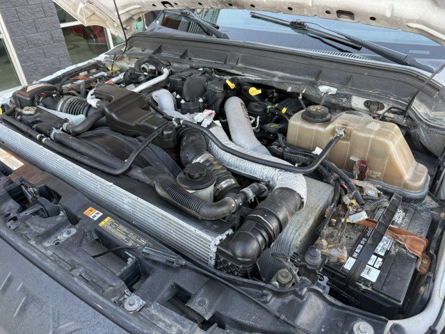 Used 2013 Ford F550 4x4 SuperCab Super Duty w/ Payload Upgrade Pkg image 25