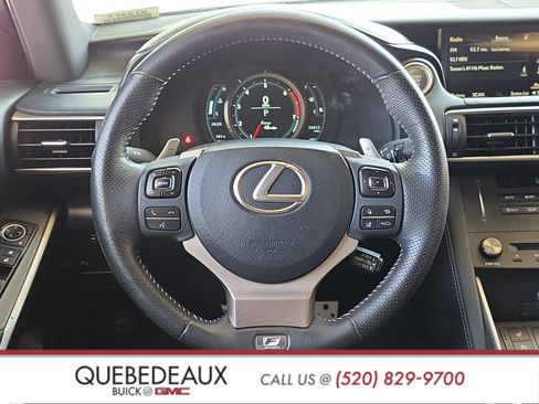 Used 2019 Lexus IS 300 F Sport w/ F Sport Package RWD image 10