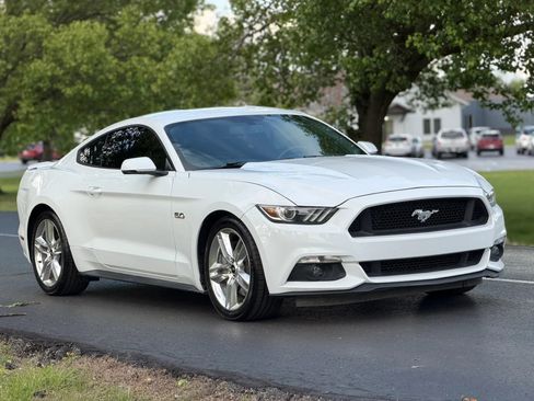 Used 2015 Ford Mustang GT Premium w/ Enhanced Security Package RWD image 8