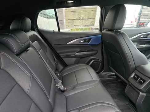New 2026 Chevrolet Equinox EV LT FWD image 12