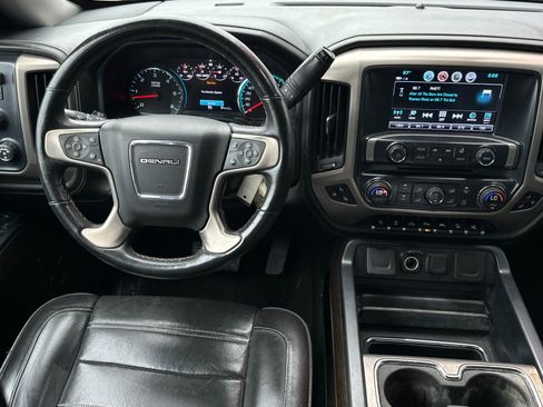 Used 2018 GMC Sierra 1500 Denali w/ Denali Ultimate Package AWD/4WD image 13