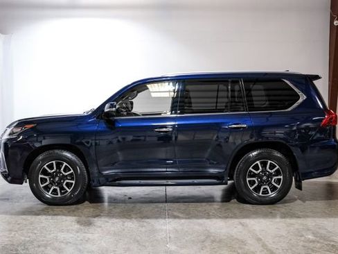 Used 2018 Lexus LX 570 4WD w/ Luxury Package image 14