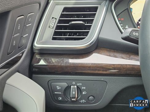 Used 2018 Audi Q5 2.0T Premium Plus w/ Premium Plus Package image 24