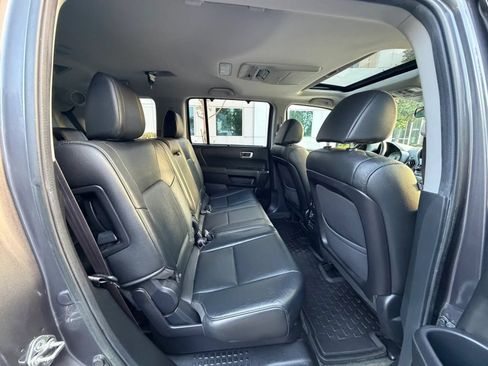 Used 2014 Honda Pilot Touring image 14