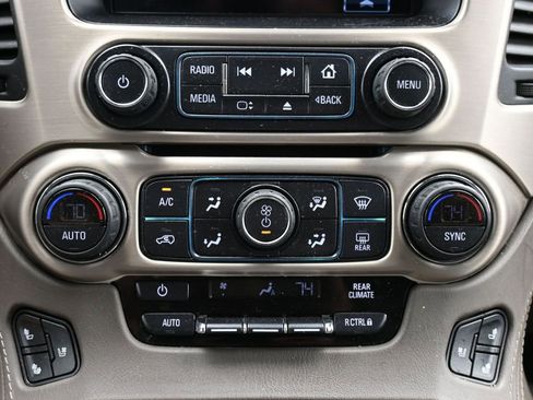 Used 2020 GMC Yukon Denali w/ Denali Ultimate Package AWD/4WD image 27