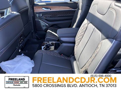 New 2025 Jeep Grand Cherokee L Summit image 15