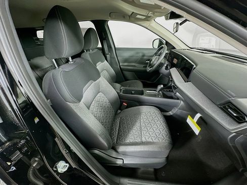 New 2026 Nissan Kicks SV w/ Charging Package FWD image 34
