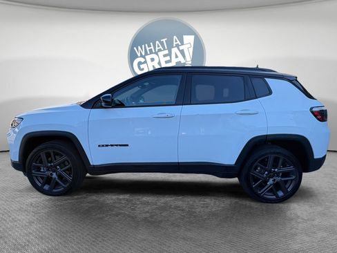 Certified 2026 Jeep Compass Limited AWD/4WD image 7