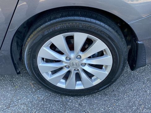 Used 2013 Honda Accord EX-L image 9