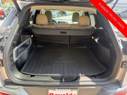 Used 2018 Jeep Cherokee Limited w/ Luxury Group AWD/4WD image 20