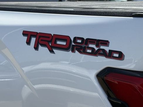 Used 2022 Toyota Tundra SR5 w/ TRD Off-Road Premium Package RWD image 8