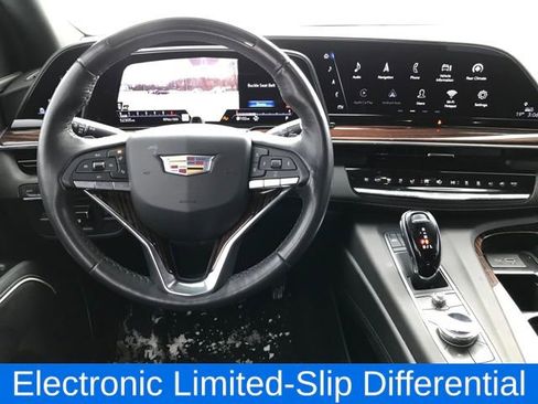 Used 2023 Cadillac Escalade Premium Luxury w/ Performance Package image 7
