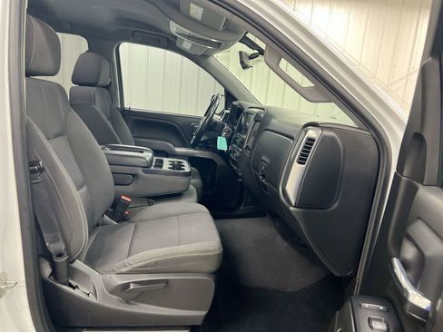 Used 2019 Chevrolet Silverado 1500 LT image 21