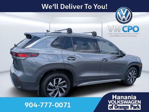 Certified 2025 Volkswagen Tiguan S FWD image 3