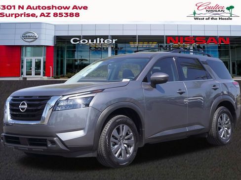 New 2025 Nissan Pathfinder SV image 1