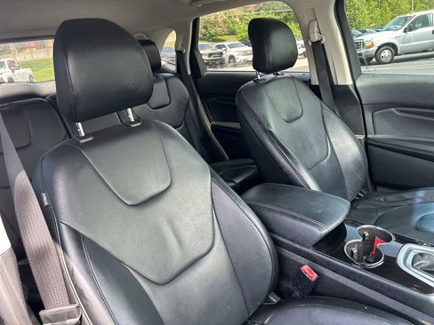 Used 2015 Ford Edge Titanium AWD/4WD image 39