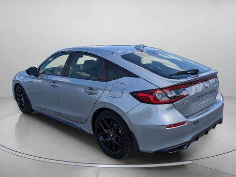 Used 2023 Honda Civic Sport image 6