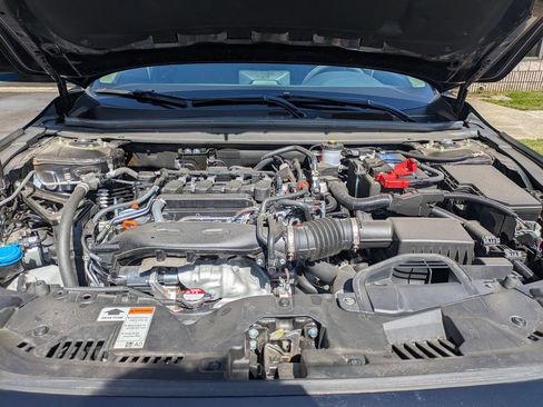 Used 2025 Honda Accord LX image 34
