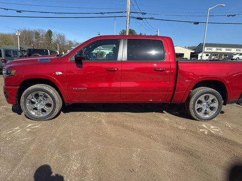 New 2026 RAM 1500 4x4 Crew Cab image 2