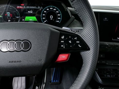 New 2026 Audi RS e-tron GT performance image 11
