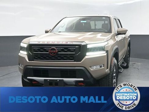 Used 2022 Nissan Frontier PRO-4X w/ Pro-4X Premium Package AWD/4WD image 3