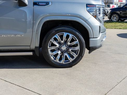 Used 2024 GMC Sierra 1500 Denali w/ Denali Reserve Package AWD/4WD image 40