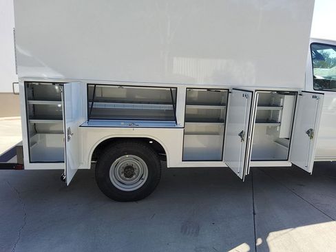 New 2026 Ford E-350 and Econoline 350 Super Duty w/ Power Equipment Group image 26