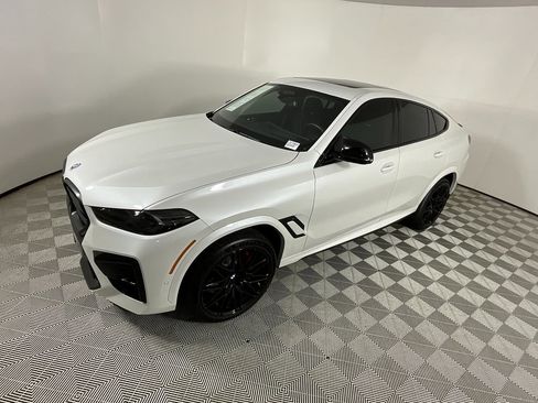 Used 2026 BMW X6 M Competition w/ Executive Package image 7