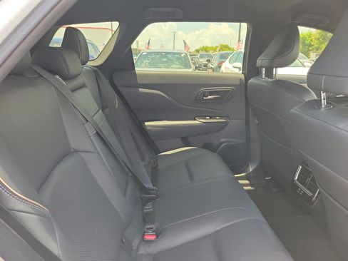 Used 2025 Toyota Crown Signia AWD/4WD image 15