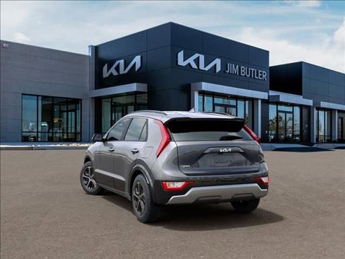 New 2026 Kia Niro SX image 4