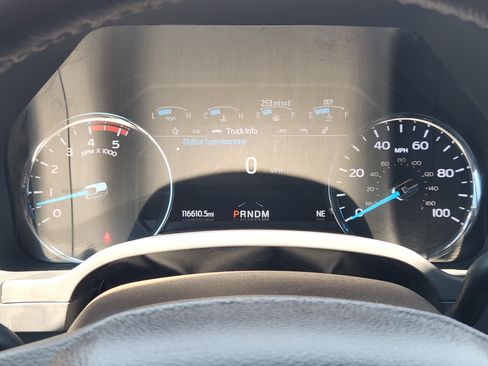 Used 2022 Ford F350 King Ranch w/ King Ranch Ultimate Package AWD/4WD image 16